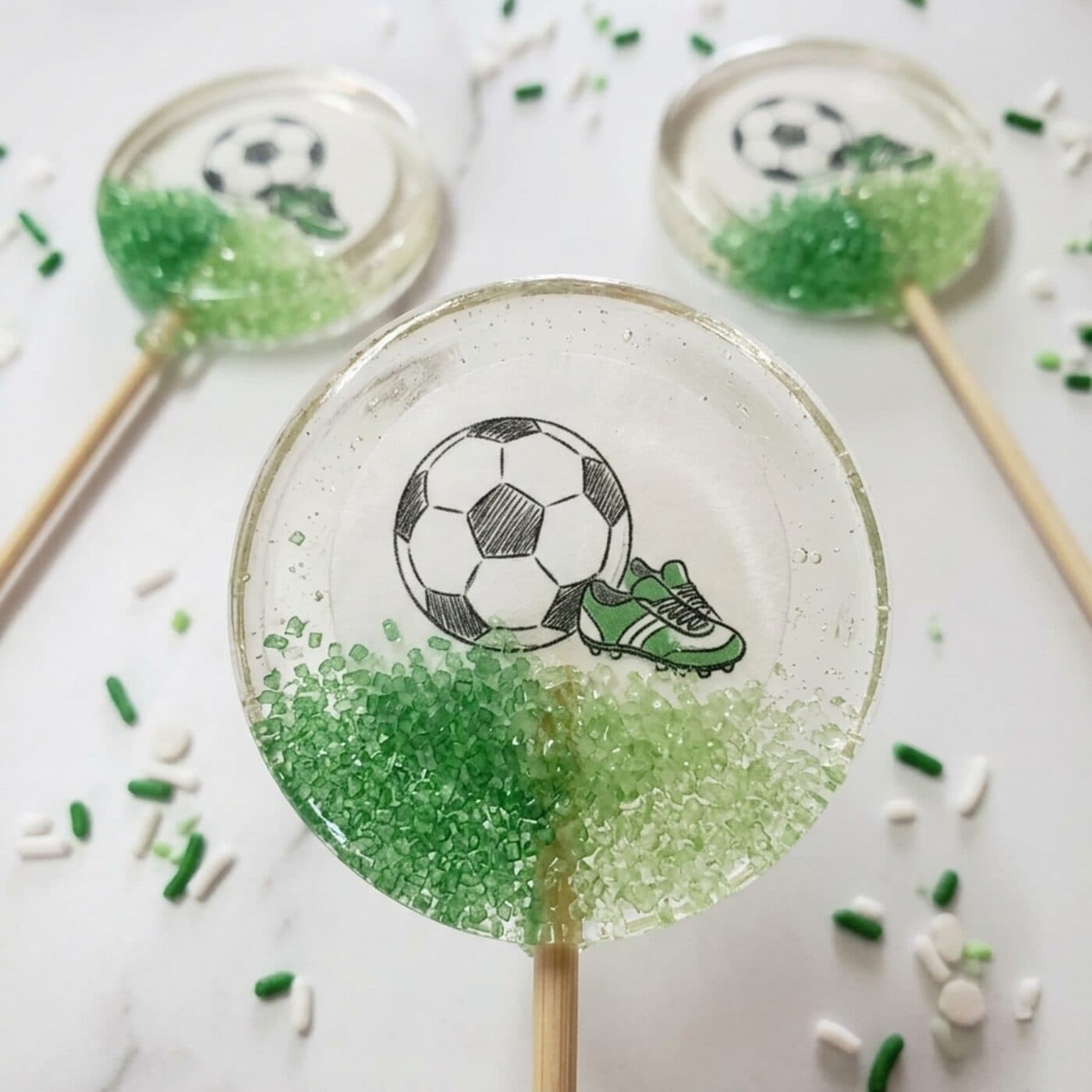 Pirulito de festa infantil tema Futebol — JUST! Amor e Sabor